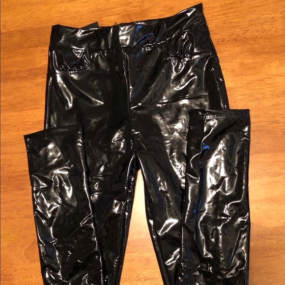 Sexy Black High Rise Wet Look PU Leggings LAST ONE - Picture 5 of 8